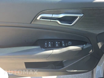 2025 Kia Sportage X-Line - miniatura 9