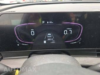 2025 Kia Sportage X-Line - miniatura 6