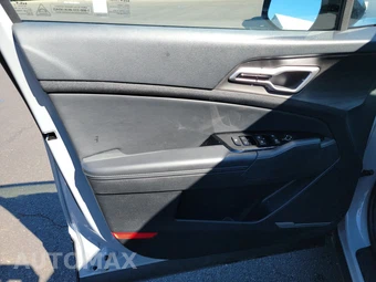2025 Kia Sportage X-Line - miniatura 9