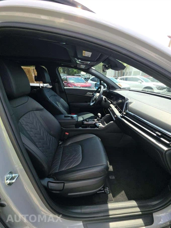 2025 Kia Sportage X-Line - miniatura 18