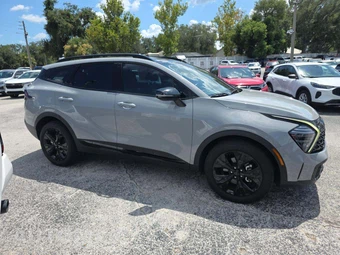 2025 Kia Sportage X-Line - miniatura 4