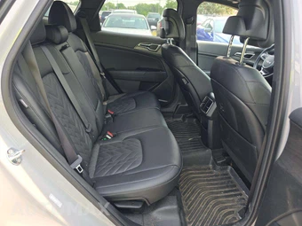 2025 Kia Sportage X-Line - miniatura 13