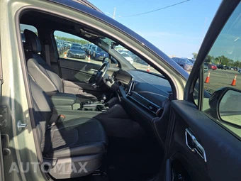 2025 Kia Sportage X-Pro - miniatura 8