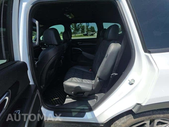 2025 Kia Telluride EX X-Line - miniatura 13