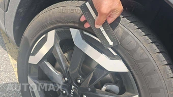 2025 Kia Telluride S - miniatura 24
