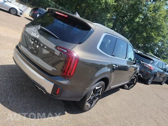 2025 Kia Telluride S – miniatura 4