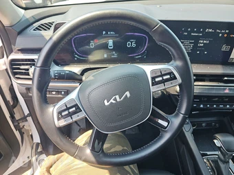 2025 Kia Telluride S - miniatura 10