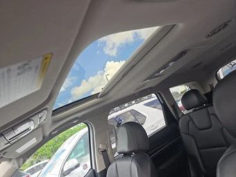 2025 Kia Telluride S - miniatura 18
