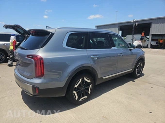 2025 Kia Telluride S - miniatura 4