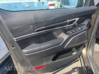 2025 Kia Telluride S - miniatura 9