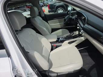 2025 Kia Telluride S - miniatura 8