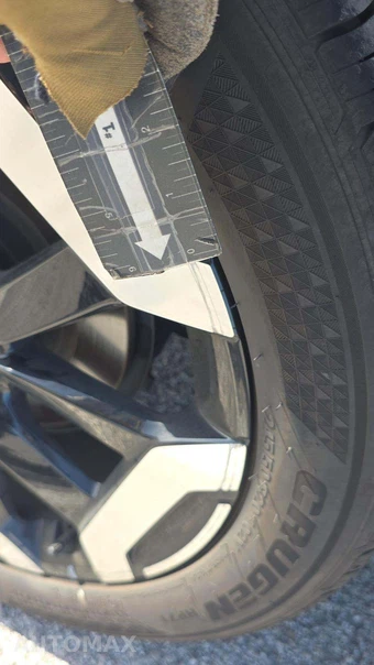 2025 Kia Telluride S - miniatura 28