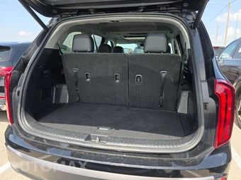 2025 Kia Telluride S – miniatura 17