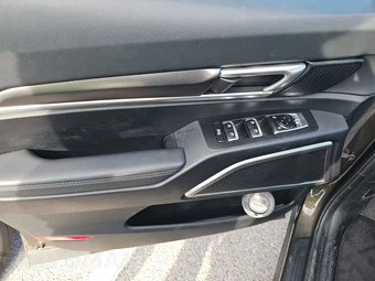 2025 Kia Telluride S - miniatura 9