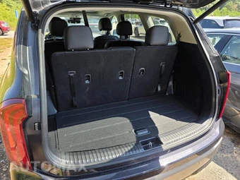 2025 Kia Telluride S - miniatura 22