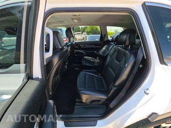 2025 Kia Telluride S – miniatura 13