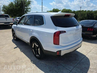 2025 Kia Telluride S – miniatura 2