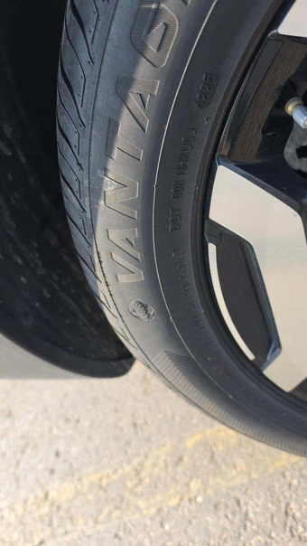2025 Kia Telluride S - miniatura 21