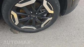 2025 Kia Telluride S - miniatura 28