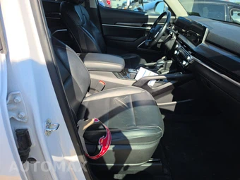 2025 Kia Telluride S - miniatura 8