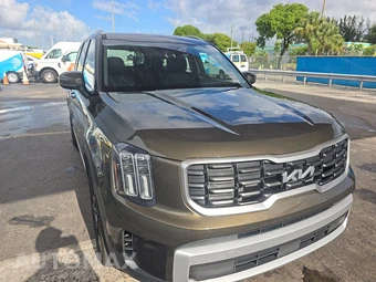2025 Kia Telluride S - miniatura 3