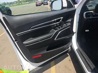 2025 Kia Telluride S - miniatura 9