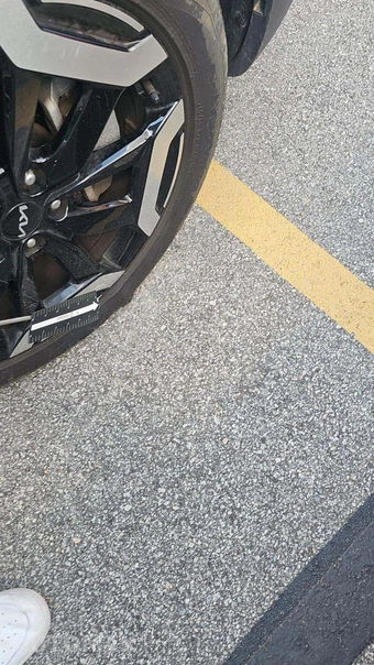 2025 Kia Telluride S - miniatura 20