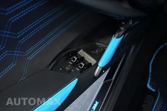 2025 Lamborghini Revuelto - miniatura 37