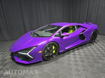 2025 Lamborghini Revuelto