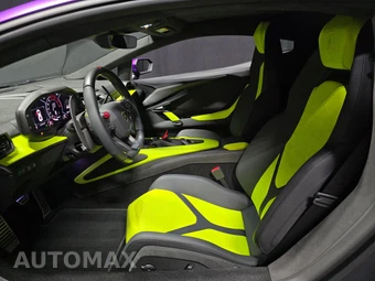 2025 Lamborghini Revuelto – miniatura 7
