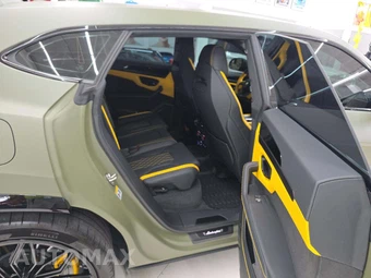 2025 Lamborghini Urus SE – miniatura 16