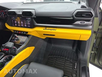2025 Lamborghini Urus SE – miniatura 19