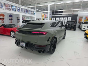 2025 Lamborghini Urus SE – miniatura 3