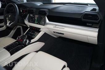 2025 Lamborghini Urus SE - miniatura 12