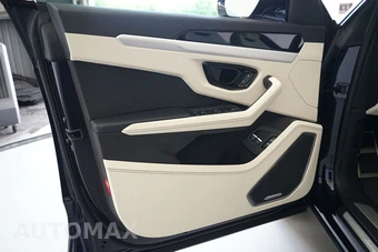 2025 Lamborghini Urus SE - miniatura 26