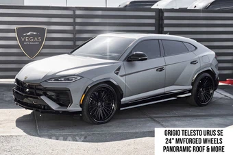 2025 Lamborghini Urus SE - car from the USA, Manheim Buy-Now listing at AUTOMAX