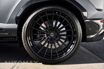 2025 Lamborghini Urus SE - miniatura 18
