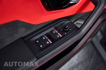 2025 Lamborghini Urus SE - miniatura 31