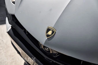 2025 Lamborghini Urus SE - miniatura 7