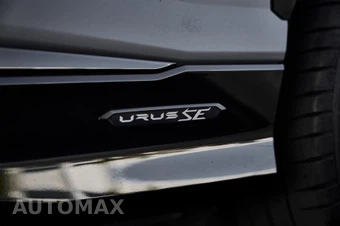 2025 Lamborghini Urus SE - miniatura 9