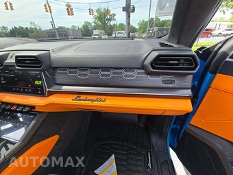 2025 Lamborghini Urus SE - miniatura 19