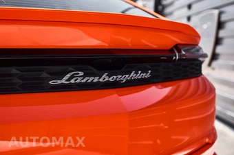 2025 Lamborghini Urus SE – miniatura 13