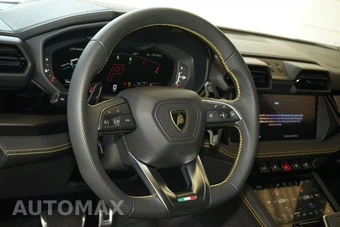 2025 Lamborghini Urus SE - miniatura 14