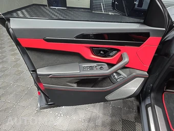 2025 Lamborghini Urus SE – miniatura 9
