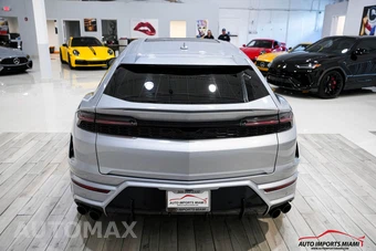 2025 Lamborghini Urus SE - miniatura 17