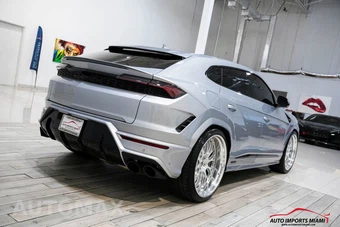 2025 Lamborghini Urus SE - miniatura 22