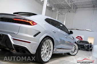 2025 Lamborghini Urus SE - miniatura 36