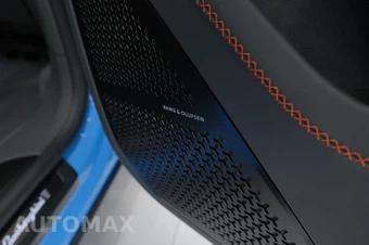 2025 Lamborghini Urus SE - miniatura 47
