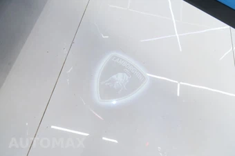 2025 Lamborghini Urus SE - miniatura 49