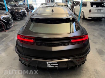 2025 Lamborghini Urus SE - miniatura 10